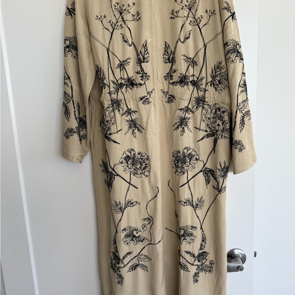 Floral Print Kimono Robe - Black and Tan. Size S-M. Premium collection H&M. - Picture 12 of 12